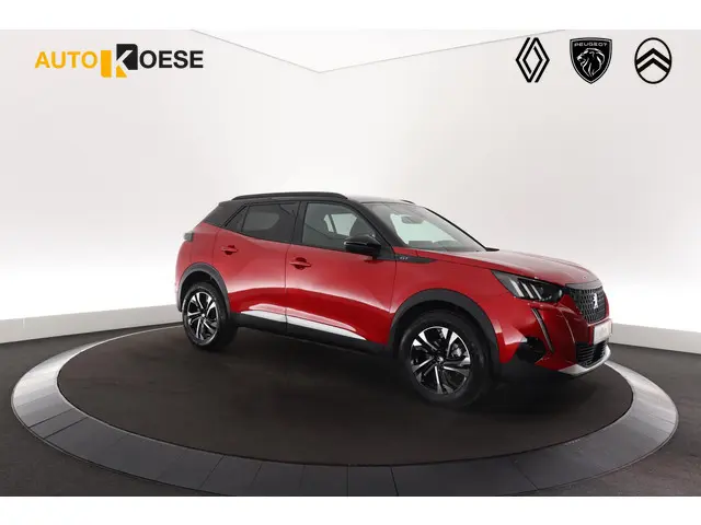 Peugeot 2008 PureTech 130 GT | Camera | Dodehoekdetectie | Navigatie | Parkeersensoren | Stoelverwar...