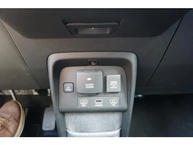 Honda E
