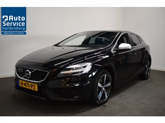Volvo V40 T3 153pk AUT6 R-Design Polar+ Sport Trekhaak 1500kg/ Adapt. Cruise/ Pano/ Leer/ Stoelverw.