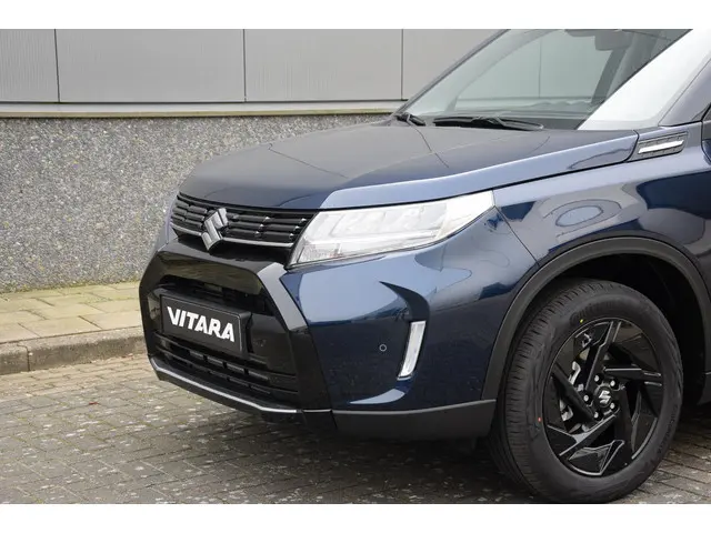Suzuki Vitara 1.4 Boosterjet Smart Hybrid Special Edition | €2.000 + 1.500,- korting!! | Special-edi...