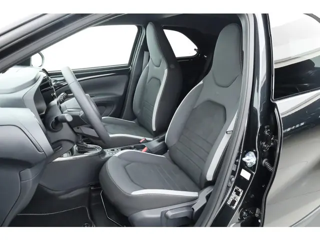 Toyota Aygo X Hybrid 115 GR Sport | Direct Leverbaar | Camera | Adapt. Cruise | JBL Audio | Keyless...