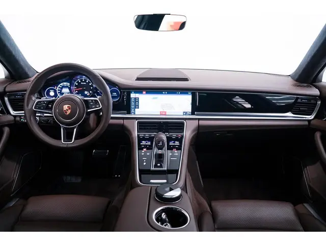 Porsche Panamera Sport Turismo 4.0 Turbo | Panoramadak | Sport Design |