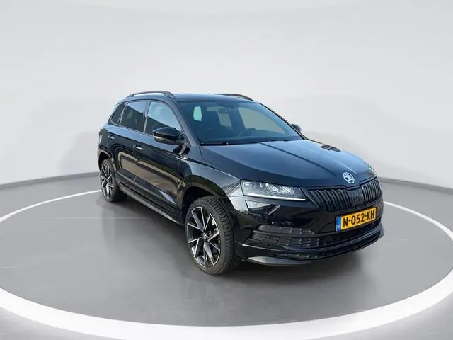 Skoda Karoq 1.5 TSI 150PK ACT Sportline Business DSG · Panoramadak · Navigatie · Apple/Android Car P...