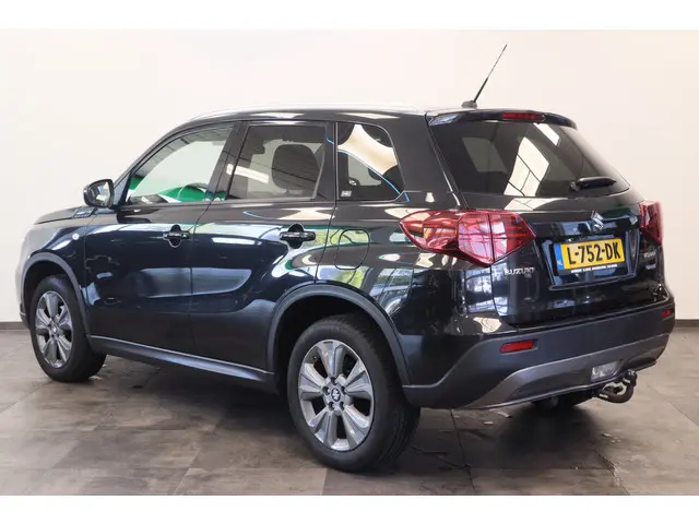 Suzuki Vitara 1.4 Boosterjet Style Smart Hybrid Navigatie Full-led Trekhaak