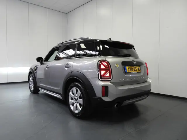 Mini Mini Countryman 1.5 Cooper S E ALL4 Chili NAVI/LEER/MEMORY/EL.KLEP/LED/17"LMV!