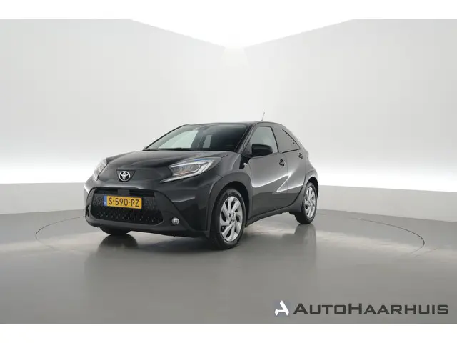 Toyota Aygo X 1.0 VVT-i MT first | Adapt. Cruise | Apple CarPlay & Android Auto | Camera | DAB | All...