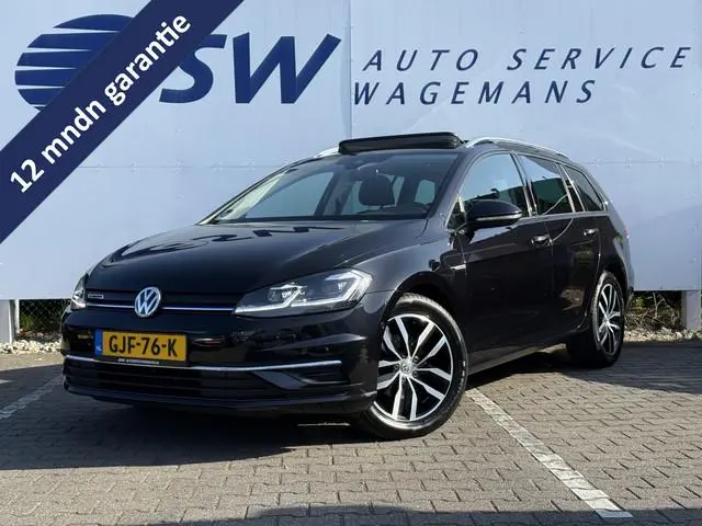 Volkswagen Golf Variant 1.5 TSI Highline | Pano | Trekhaak | ACC | Camera | LED | Keyless