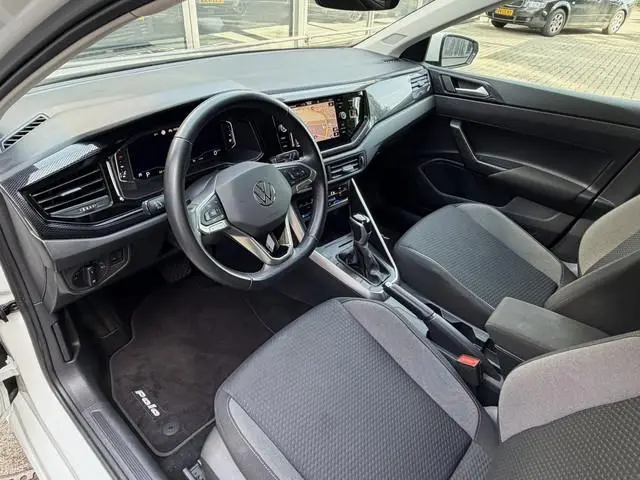 Volkswagen Polo 1.0 TSI AUTOMAAT *!* VIRTUAL/ NAVI/ CARPLAY/ CAMERA/ CRUISE/ LMV *!*