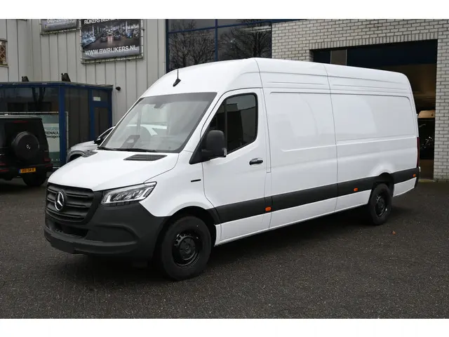 Mercedes-Benz eSprinter