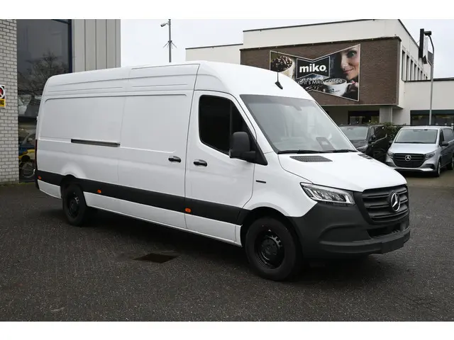Mercedes-Benz eSprinter