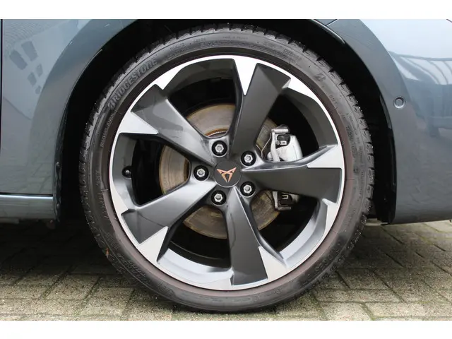 CUPRA Leon Sportstourer