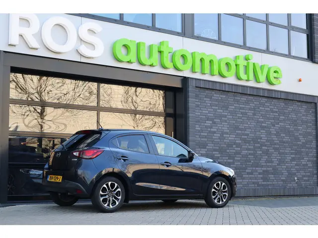 Mazda 2 1.5 Skyactiv-G GT-M Line | NAP! | STOELVERW | PDC ACHTER | ELEK RAMEN | AIRCO |