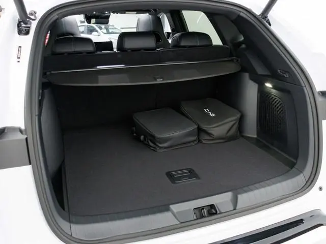 BYD SEAL U