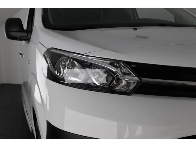 Toyota pro-ace
