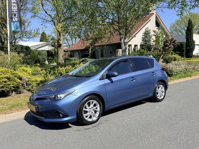 Toyota Auris 1.2T 116PK Automaat•Pano•Navi