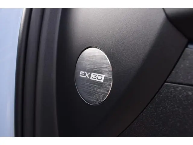 Volvo EX30