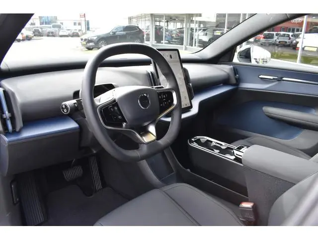 Volvo EX30