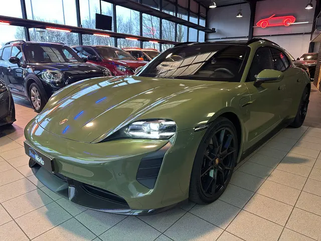 Porsche Taycan