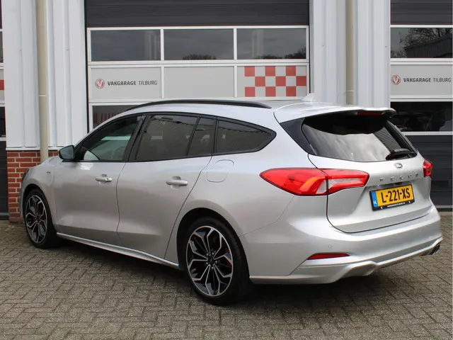 Ford Focus Wagon 1.5 EcoBoost 150pk ST Line X Business AUTOMAAT /1e EIG/Winterpack/B&O/Digidash/Adap...