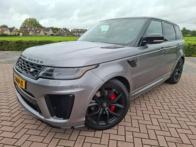 Land Rover Range Rover Sport P575 SVR Carbon Edition 5.0 V8 Supercharged | Panoramadak | Meridian Su...