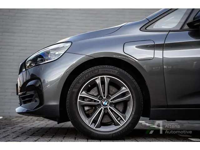 BMW 2-serie Active Tourer 225xe iPerformance eDrive Edition Sport-line, BTW, camera, sportstoelen
