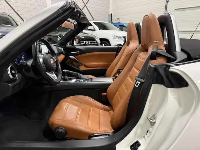 Fiat 124 Spider
