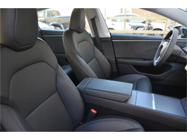 Tesla Model 3 Premium Long Range AWD 78 kWh Highland, AutoPilot4.0 Ryzen