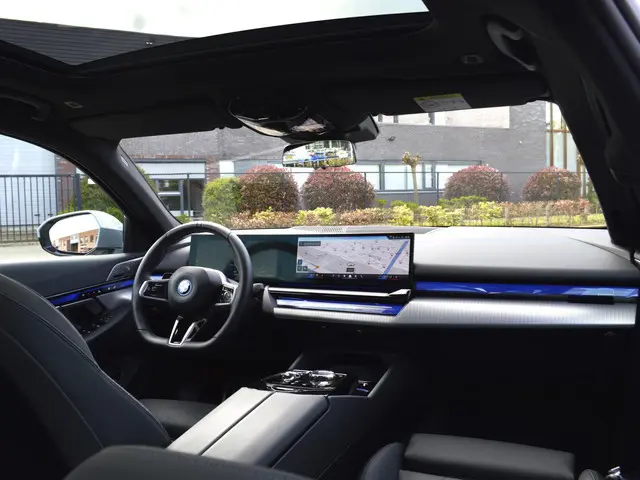 BMW i5