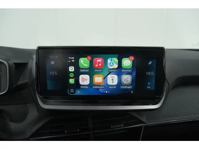 Peugeot 2008 PureTech 130 EAT8 Allure Pack | Camera | Apple CarPlay | Parkeersensoren