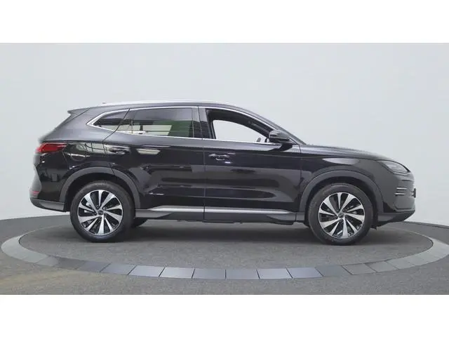 BYD SEAL U