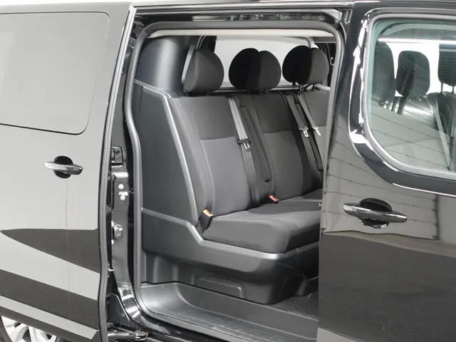 Opel Vivaro 2.0 Diesel 180 S&S L3 Automaat Dubbele Cabine 2 schuifdeuren Android Auto Apple CarPlay...