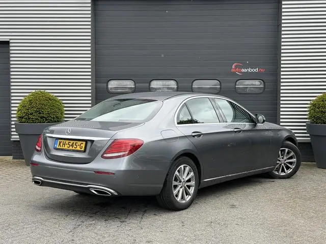 Mercedes-Benz E-klasse 220 d Lease Edition | Camera | Head-Up | Widescreen | Sfeerverlichting | Navi...