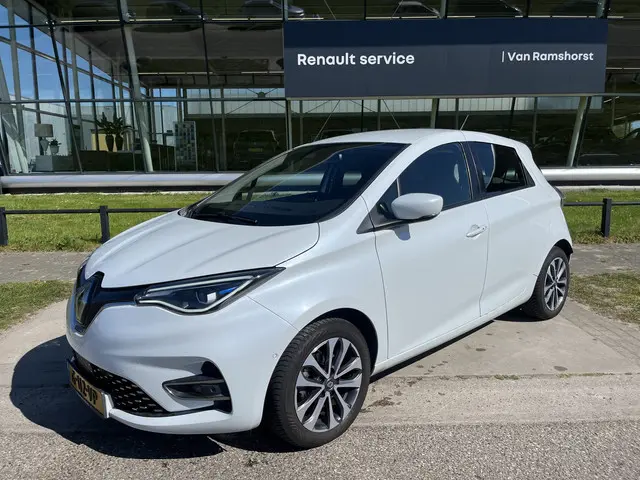 Renault ZOE R135 Intens Business 52 kWh  (Koopbatterij) / CCS-SNELLADER! / Stoelverw. / Camera / Key...