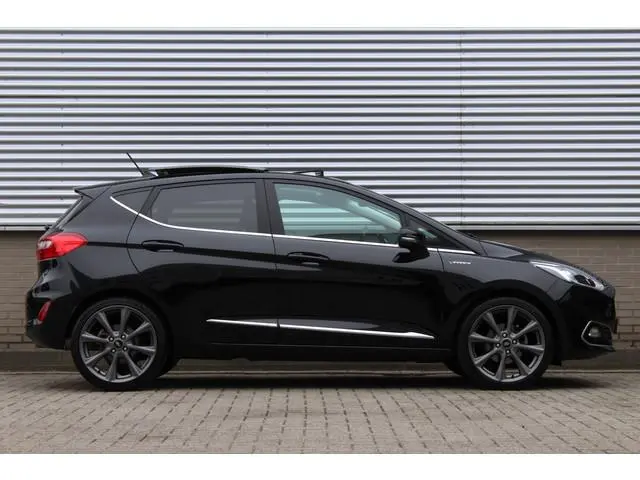 Ford Fiesta 1.0 EcoBoost 125PK Vignale | Panoramadak | Adaptieve cruise | BLIS | B&O | Camera |