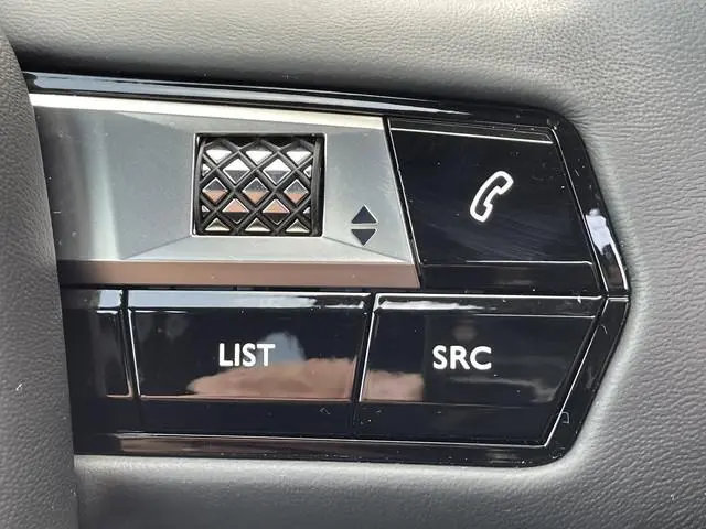 DS DS 7