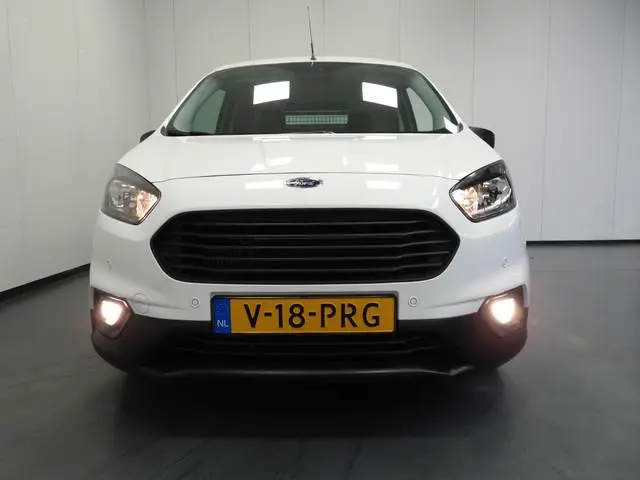 Ford Transit Courier