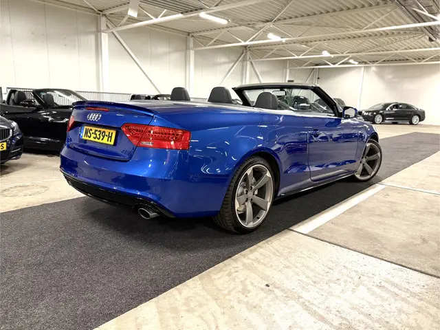 Audi A5 Cabriolet 1.8 TFSI Sport Edition Aut. l B&O l 3 x S-Line l Nekverwarming l Camera l Sepang