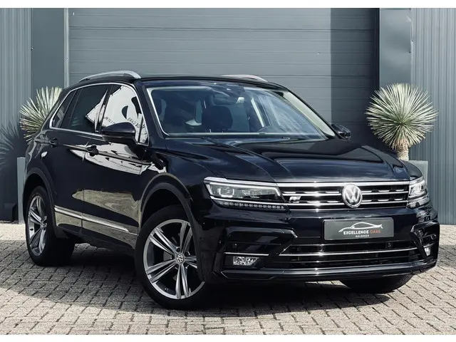 Volkswagen Tiguan 2.0 TSI 4Motion 3x R-Line Pano Automaat DealerOH Volkswagen Tiguan 2.0 TSI 4Motion 3x R-Line/dealler ondh/Garantie