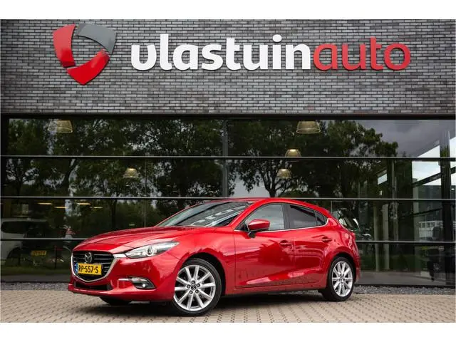 Mazda 3 2.0 SkyActiv-G 120 GT-M , Bose, Stoel/stuurverwarming, Head-up display, Adap. Cruise
