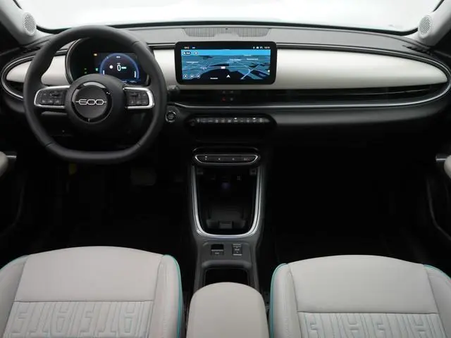 Fiat 600e La Prima 54 kWh | Leder | Massage | Private Lease 519,- p.m. |