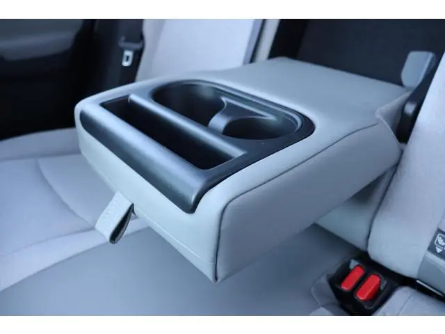 Toyota C-HR+