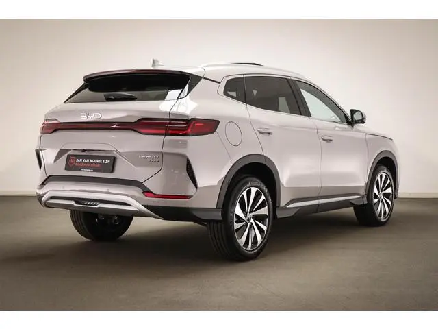 BYD SEAL U