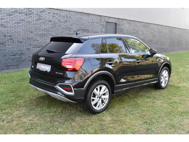 Audi Q2 35 TFSI S Edition Automaat Navi digi-cockpit el-achterklep