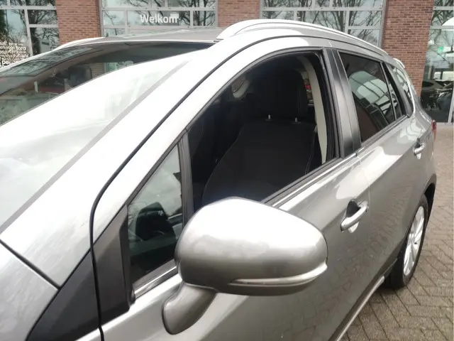 Suzuki S-Cross 1.0 Boosterjet Exclusive Achteruitrijcamera - 17Inch LMV - Climatronic - NL auto - St...