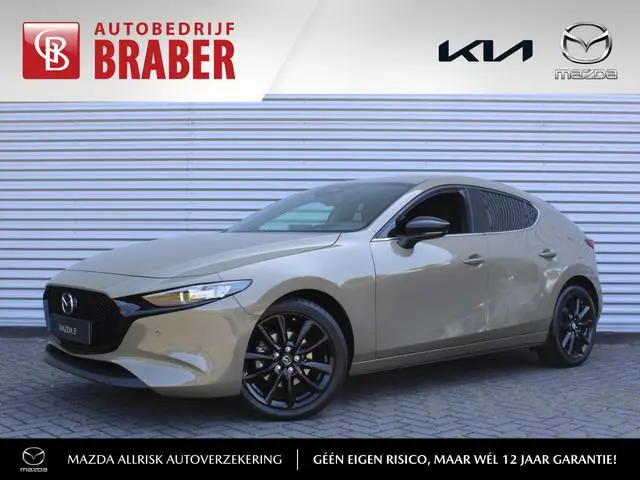 Mazda 3 2.0 e-SkyActiv-X M Hybrid 186 Homura | Stoelverwarming | Camera | Dodehoek detectie | HUD |...