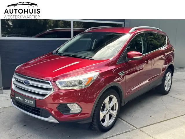 Ford Kuga 1.5 TDCi 120 PK Automaat Titanium Navi Trekhaak Stoelverwarming Camera