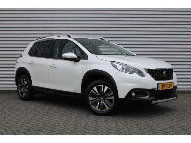 Peugeot 2008 1.2 PureTech Allure | Airco | Cruise | 16" LM |