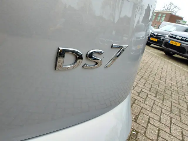 DS DS 7