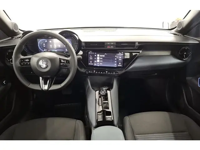 Alfa Romeo Junior