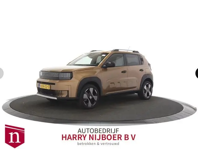 Fiat Grande Panda La Prima 11 kW 44 kWh Pack winter / Navigatie / Lage km stand
